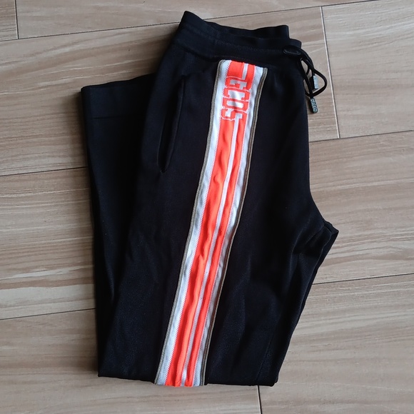 GCDS Logo Tracksuit Pants - Picture 4 of 11